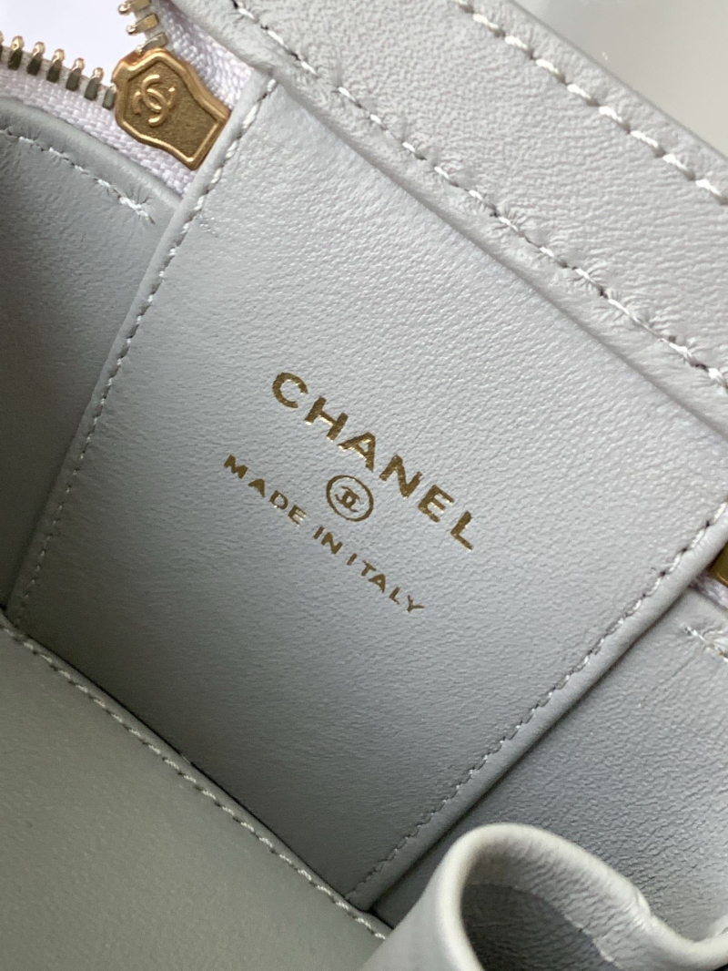 Ch**el cosmetic bags